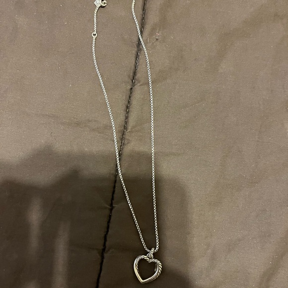 David Yurman sterling silver open heart necklace with small diamonds - Picture 2 of 4
